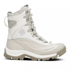 COLUMBIA Bugaboot Womens Snow Boots - 10